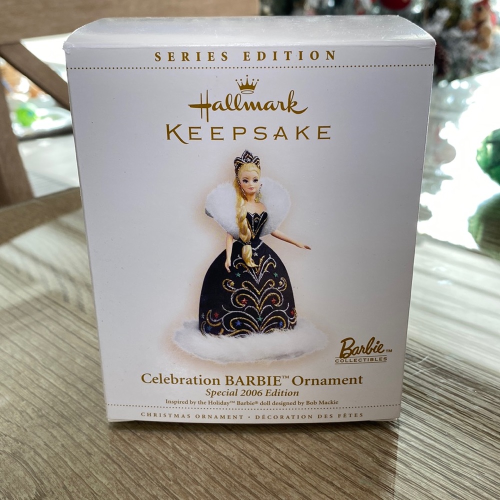 🎉HP🎉 Hallmark keepsake Celebration barbie ornament special 2006 edition